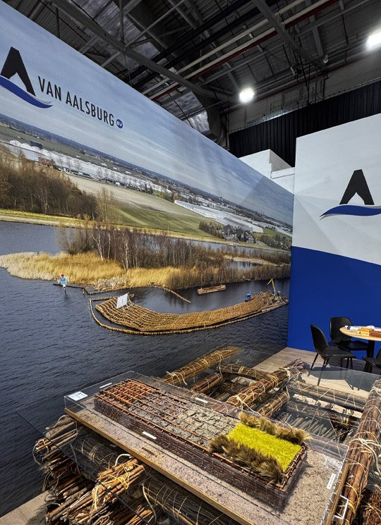 van-aalsburg-stand-kl